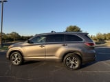 2016 Toyota Highlander - Preview 2