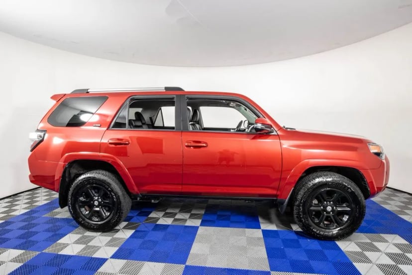 2020 Toyota 4runner - Image 3