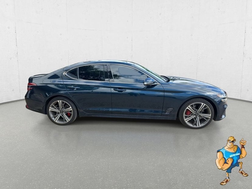 2025 Genesis G70 - Image 3