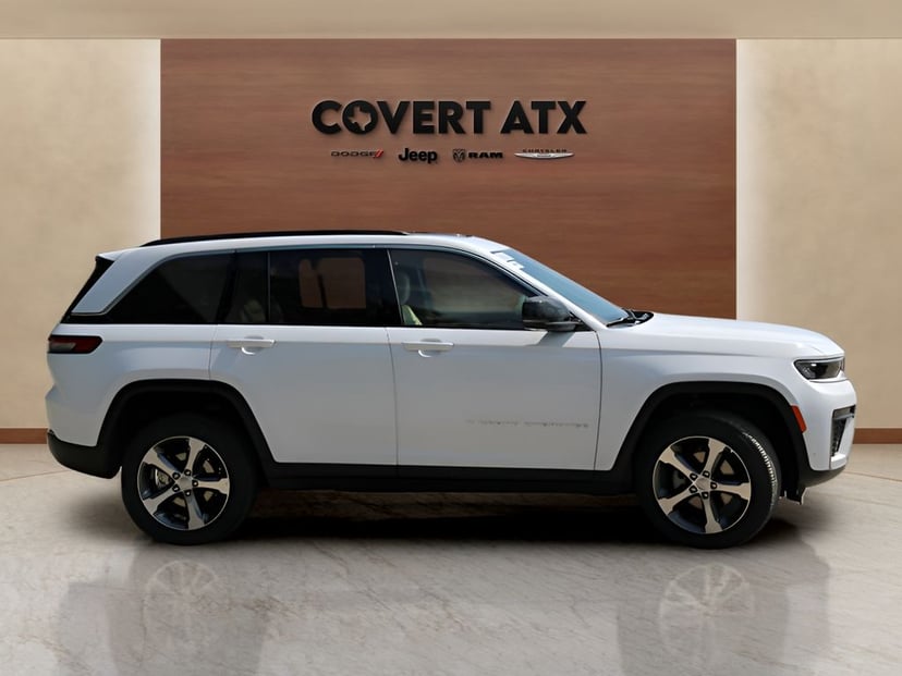 2026 Jeep Grand Cherokee - Image 1