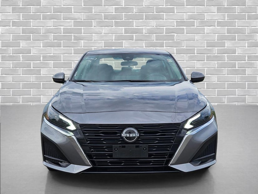 2024 Nissan Altima - Image 3