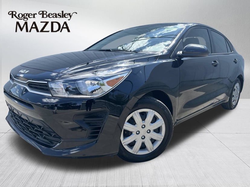2023 Kia Rio - Image 1