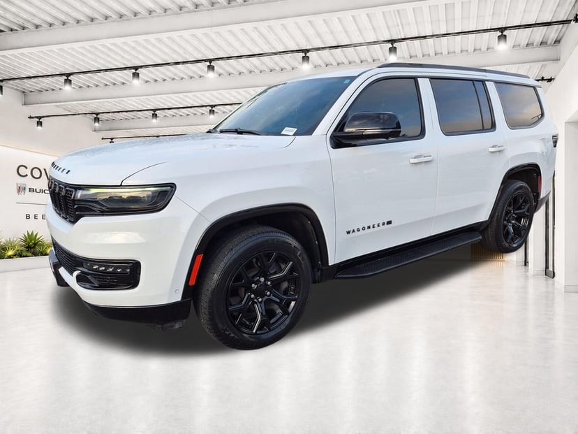 2023 Jeep Wagoneer - Image 2
