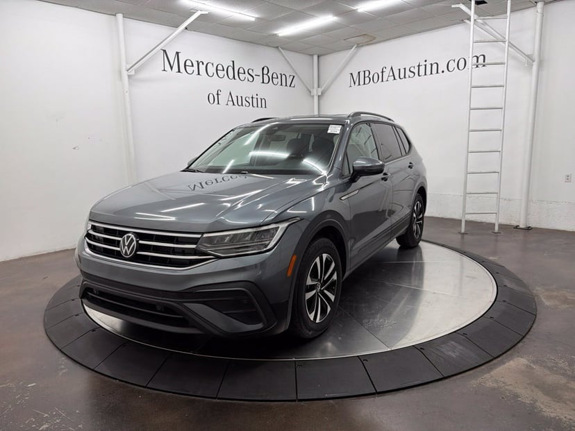 2024 Volkswagen Tiguan - Image 1