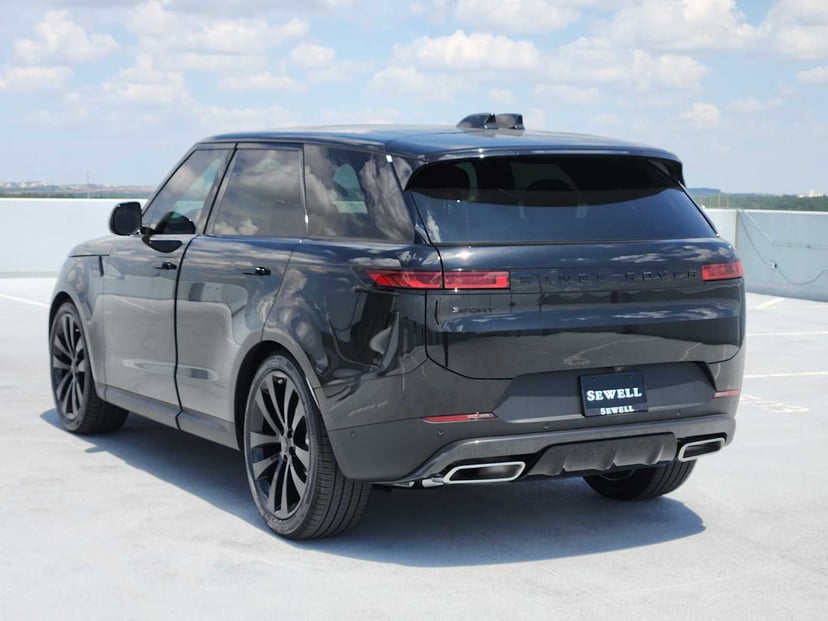 2026 Land Rover Range Rover Sport - Image 3