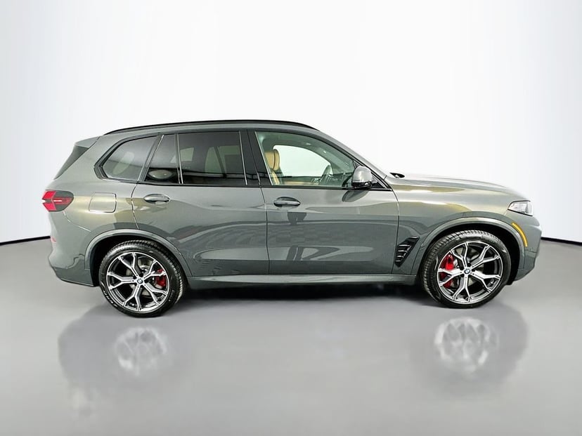 2026 BMW X5 - Image 2