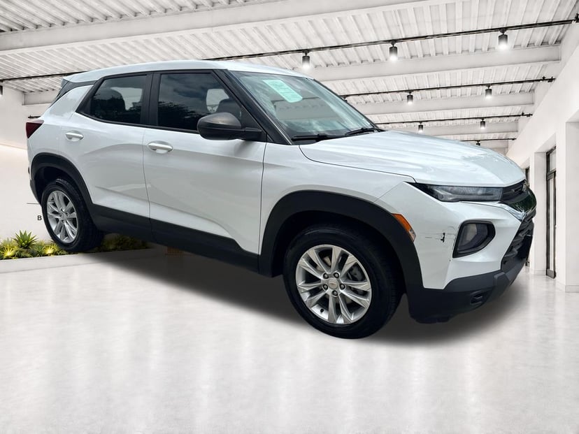 2021 Chevrolet TrailBlazer - Image 1