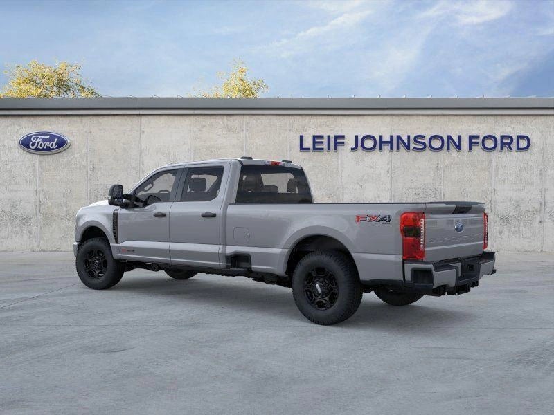 2026 Ford F-350 - Image 3