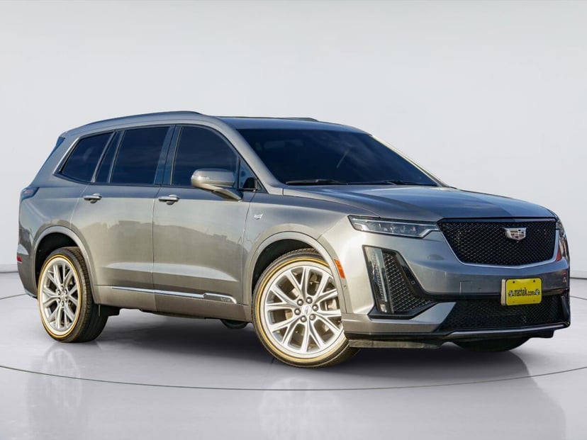 2020 Cadillac XT6 - Image 1