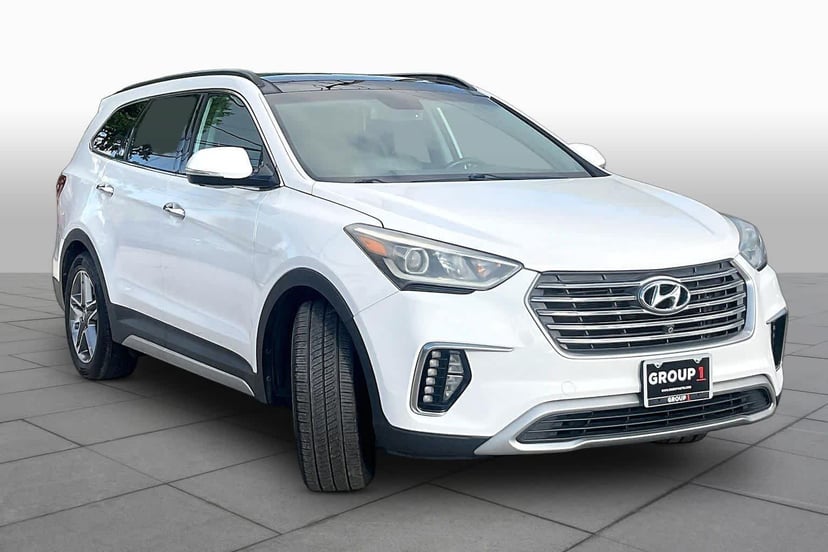 2017 Hyundai Santa Fe - Image 1