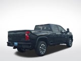 2026 Chevrolet Silverado - Preview 2