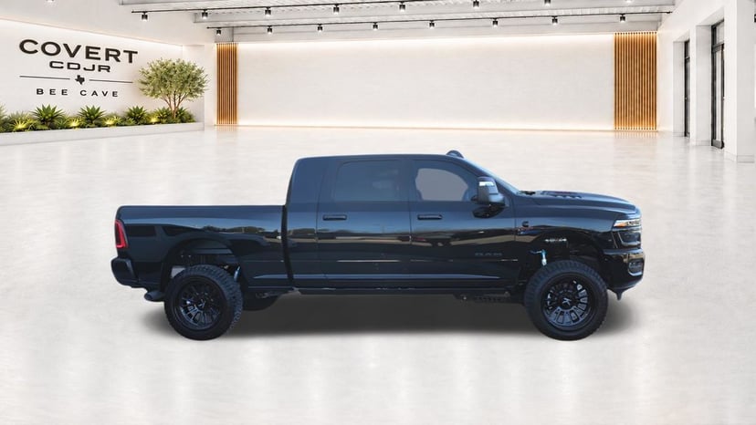 2025 Ram 2500 - Image 2