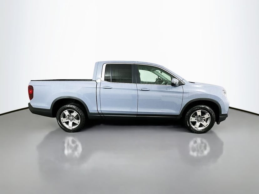 2026 Honda Ridgeline - Image 2