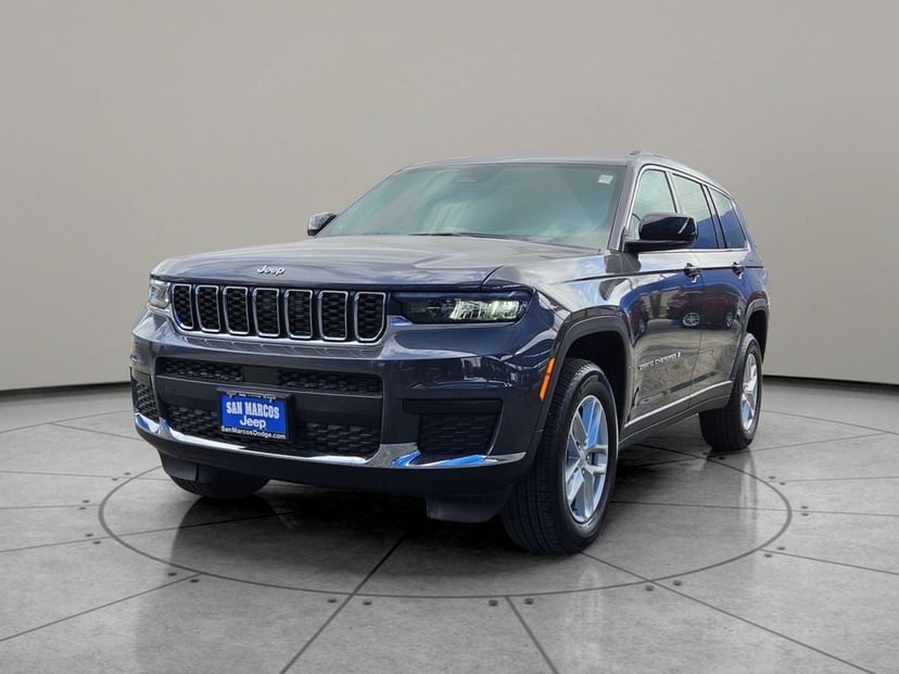 2026 Jeep Grand Cherokee - Image 1