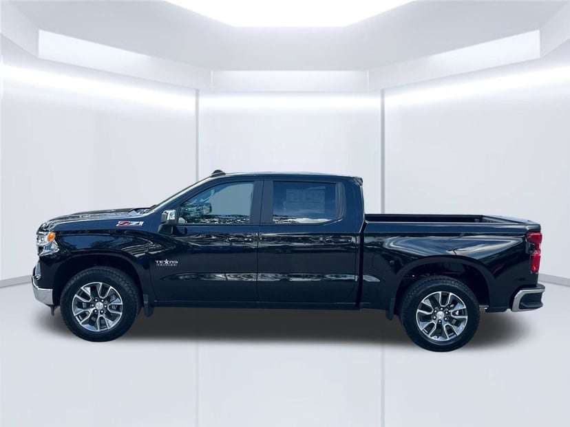 2026 Chevrolet Silverado 1500 - Image 1