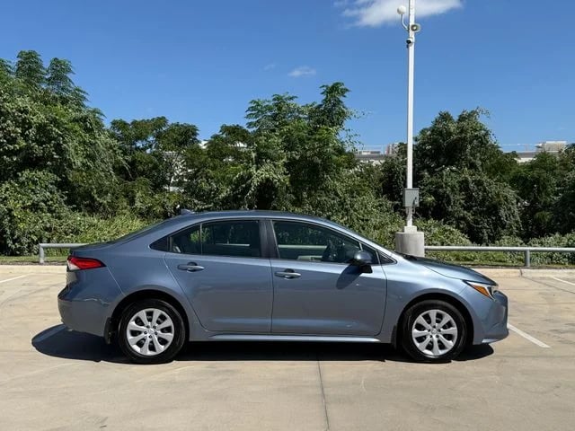 2026 Toyota Corolla - Image 3