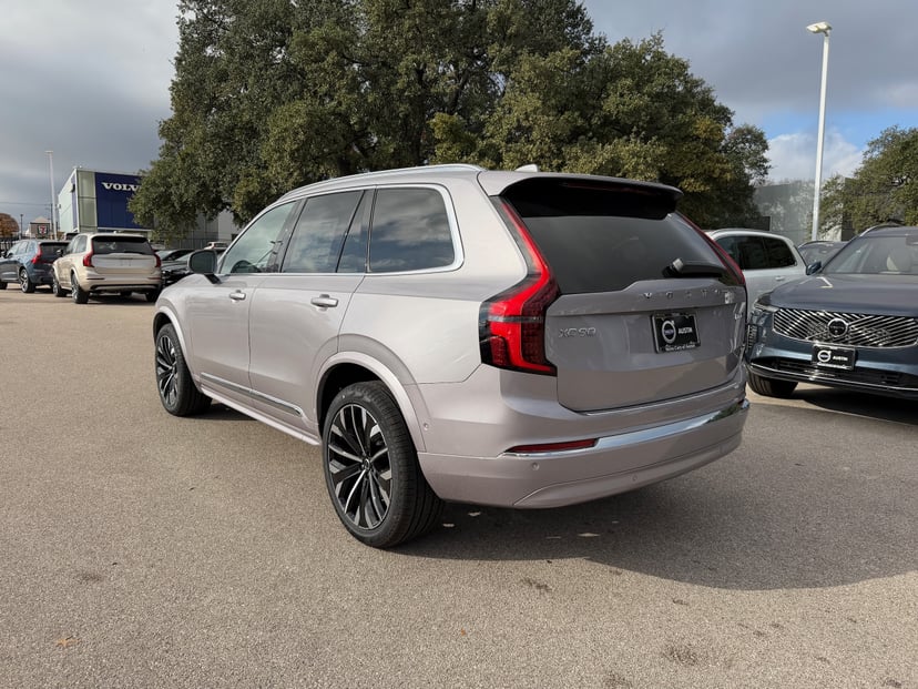 2026 Volvo XC90 - Image 3