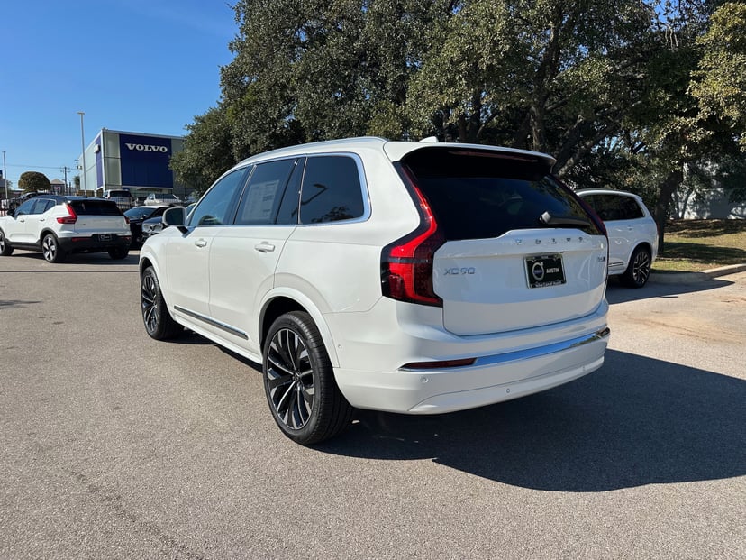 2026 Volvo XC90 - Image 3