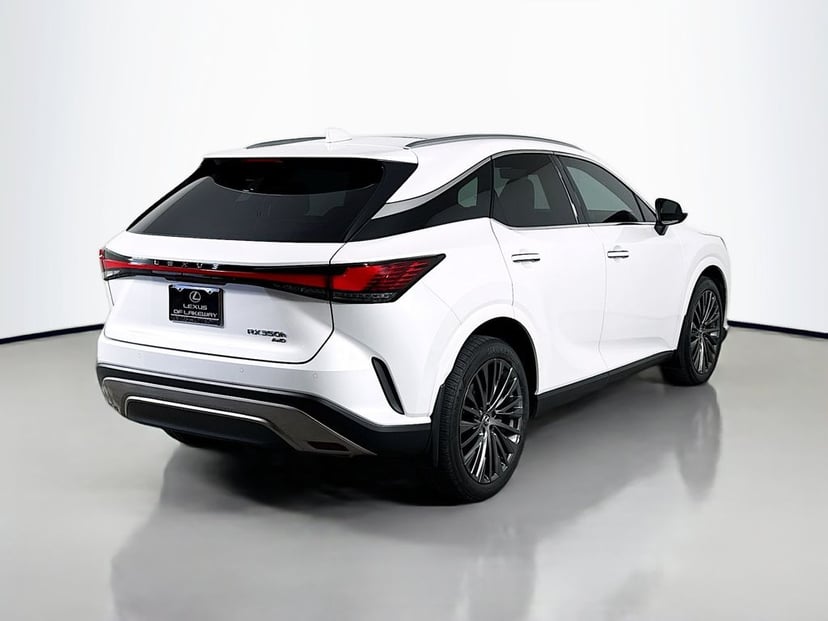 2023 Lexus RX - Image 3