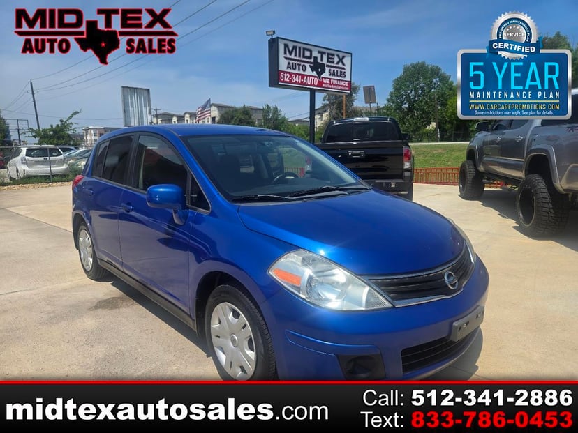 2011 Nissan Versa - Image 1