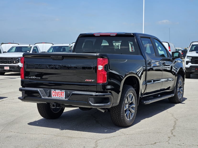 2026 Chevrolet Silverado - Image 3