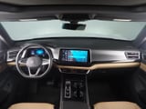 2025 Volkswagen Atlas Cross Sport - Preview 3