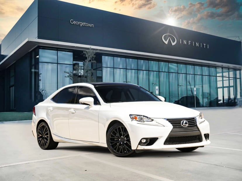 2015 Lexus IS - Image 1