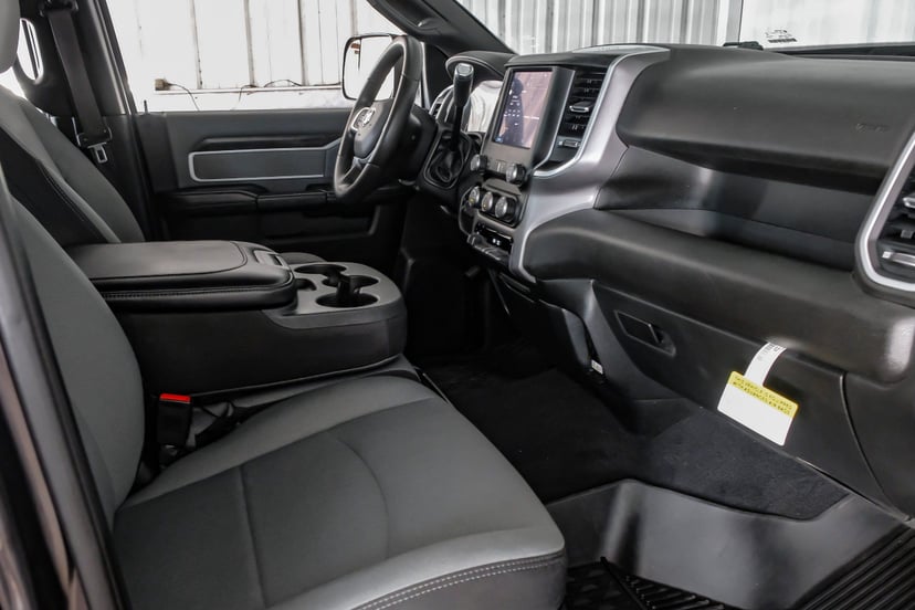2022 Ram 2500 - Image 3