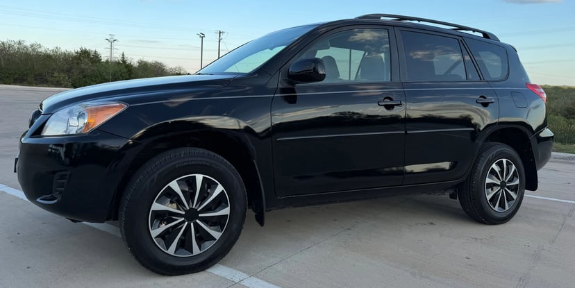 2009 Toyota RAV4 - Image 1