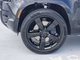 2026 Land Rover Defender - Preview 10