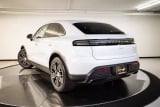 2026 Porsche Macan Electric - Preview 3