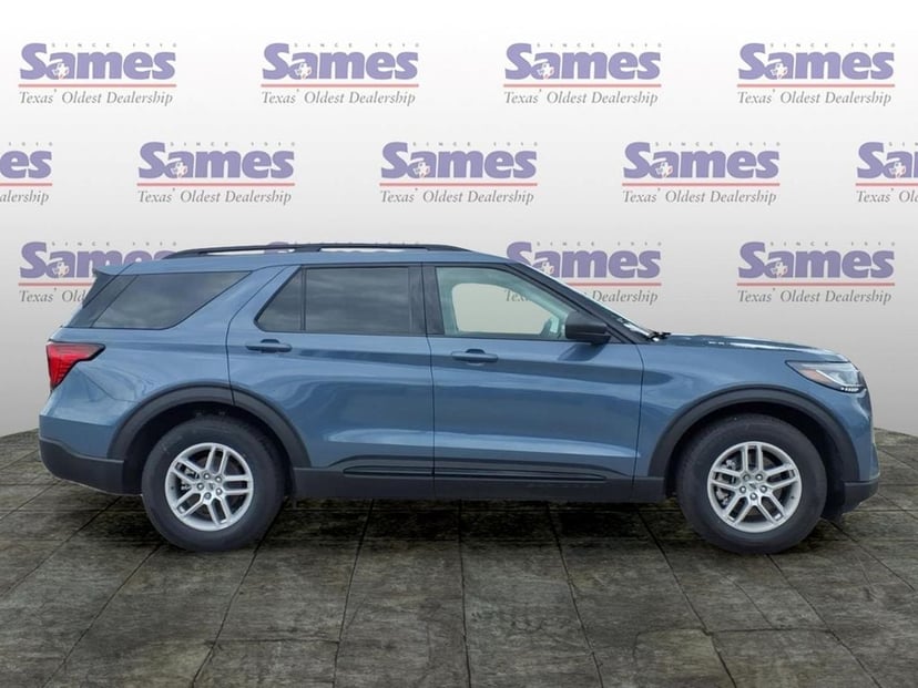2026 Ford Explorer - Image 2