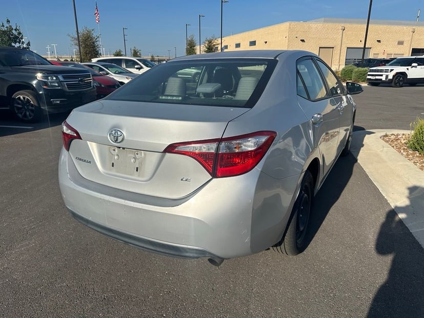 2015 Toyota Corolla - Image 3