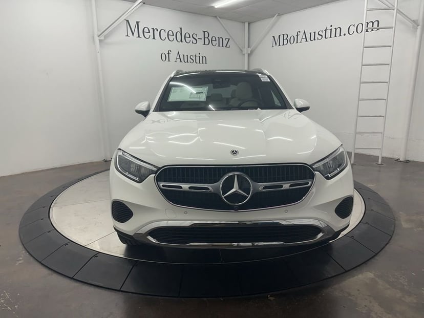 2026 Mercedes-Benz GLC - Image 1