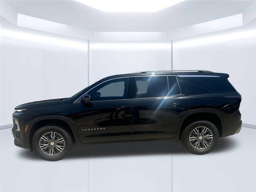 2026 Chevrolet Traverse - Image 1