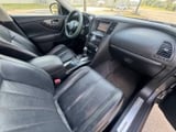 2017 INFINITI QX70 - Preview 12