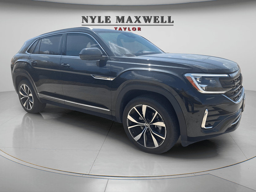 2024 Volkswagen Atlas Cross Sport - Image 1