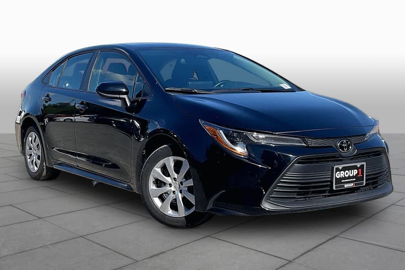 2025 Toyota Corolla - Image 1