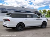 2027 Lincoln Navigator - Preview 6
