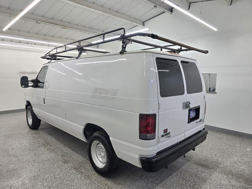 2012 Ford E-150 - Image 3