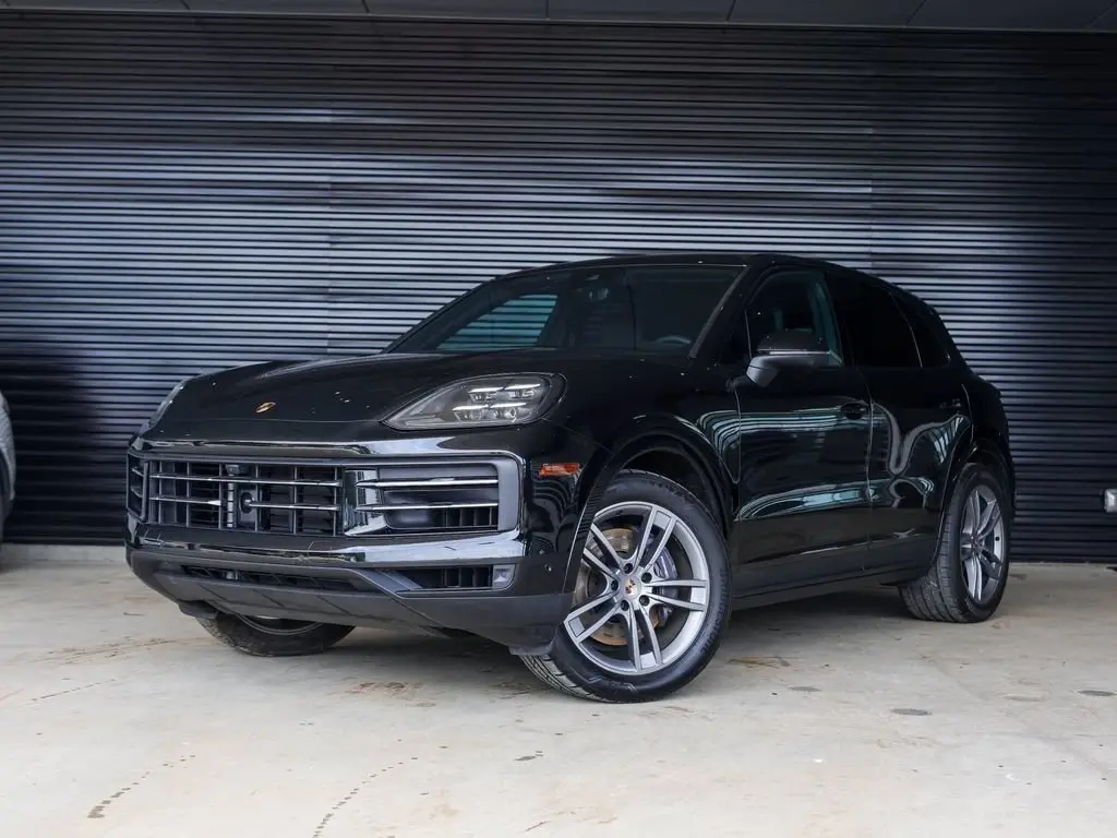 2025 Porsche Cayenne - Image 1