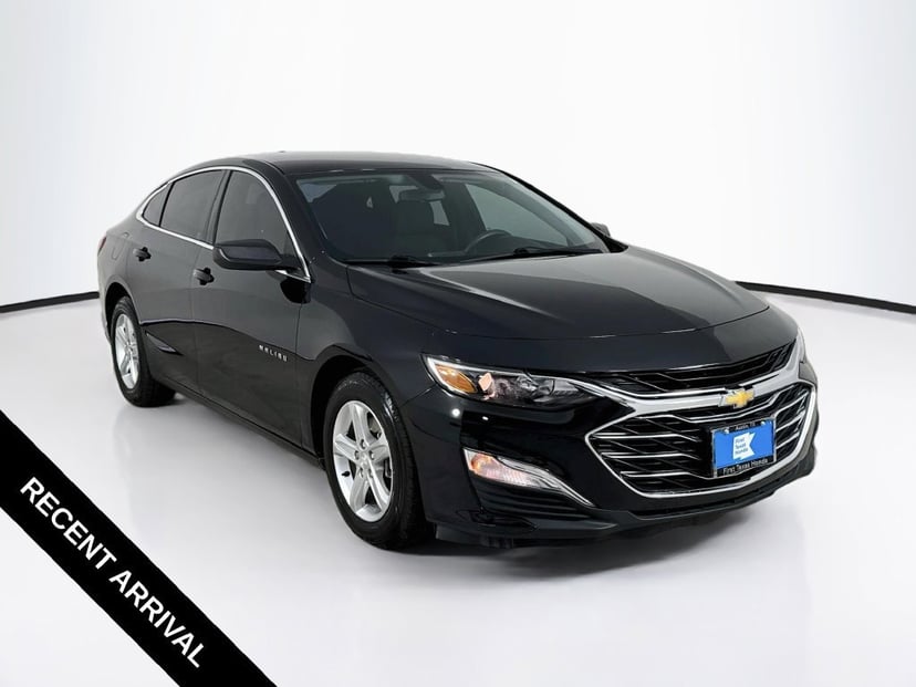 2022 Chevrolet Malibu - Image 1