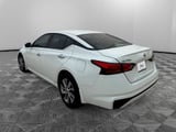 2022 Nissan Altima - Preview 3