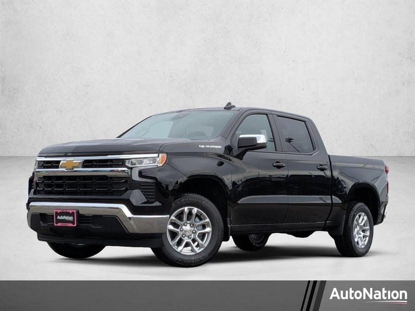 2026 Chevrolet Silverado - Image 2