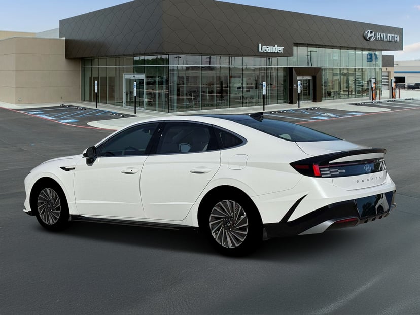 2026 Hyundai Sonata - Image 3