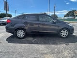 2013 Ford Fiesta - Preview 6