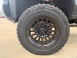 2025 GMC Sierra 2500 HD - Preview 5