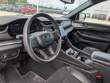 2024 Jeep Grand Cherokee - Preview 9
