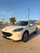 2021 Ford Escape - Preview 3
