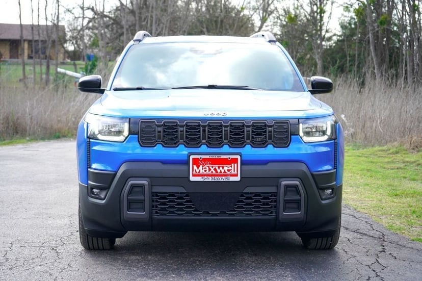 2026 Jeep Cherokee - Image 3